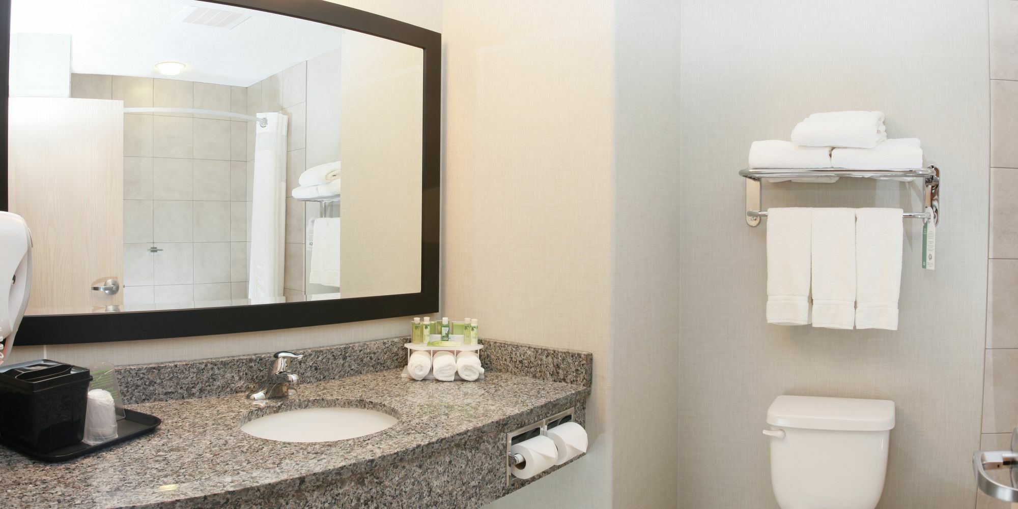 Holiday Inn Express Fort St John By Ihg Fort St. John Exteriör bild